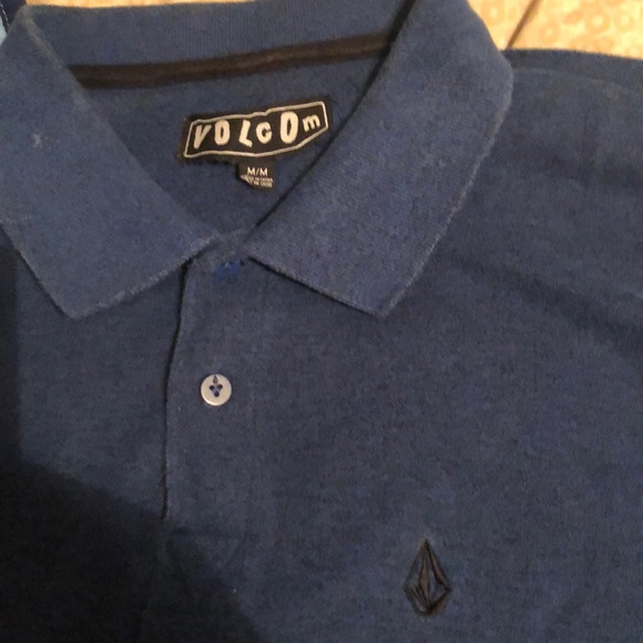 Volcom polo button up - Picture 2 of 3
